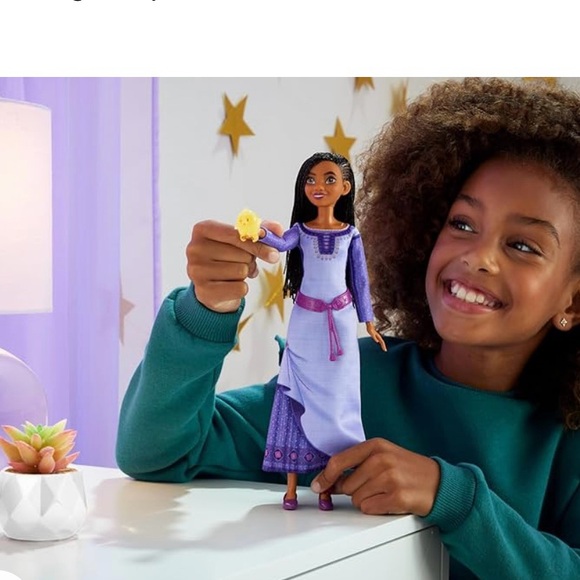 Disney Wish Singing Asha De Rosas Cantante Doll - Picture 4 of 9